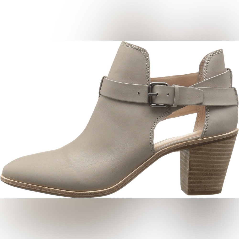 Bass & co. Sylvia Grey Leather Buckle Womens Ankle Booties Size 8.